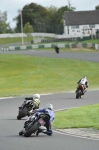 Mallory-park-Leicestershire;Mallory-park-photographs;Motorcycle-action-photographs;event-digital-images;eventdigitalimages;mallory-park;no-limits-trackday;peter-wileman-photography;trackday;trackday-digital-images;trackday-photos