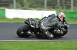 Mallory-park-Leicestershire;Mallory-park-photographs;Motorcycle-action-photographs;event-digital-images;eventdigitalimages;mallory-park;no-limits-trackday;peter-wileman-photography;trackday;trackday-digital-images;trackday-photos