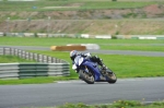 Mallory-park-Leicestershire;Mallory-park-photographs;Motorcycle-action-photographs;event-digital-images;eventdigitalimages;mallory-park;no-limits-trackday;peter-wileman-photography;trackday;trackday-digital-images;trackday-photos