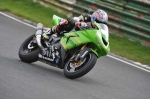 Mallory-park-Leicestershire;Mallory-park-photographs;Motorcycle-action-photographs;event-digital-images;eventdigitalimages;mallory-park;no-limits-trackday;peter-wileman-photography;trackday;trackday-digital-images;trackday-photos