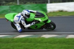 Mallory-park-Leicestershire;Mallory-park-photographs;Motorcycle-action-photographs;event-digital-images;eventdigitalimages;mallory-park;no-limits-trackday;peter-wileman-photography;trackday;trackday-digital-images;trackday-photos