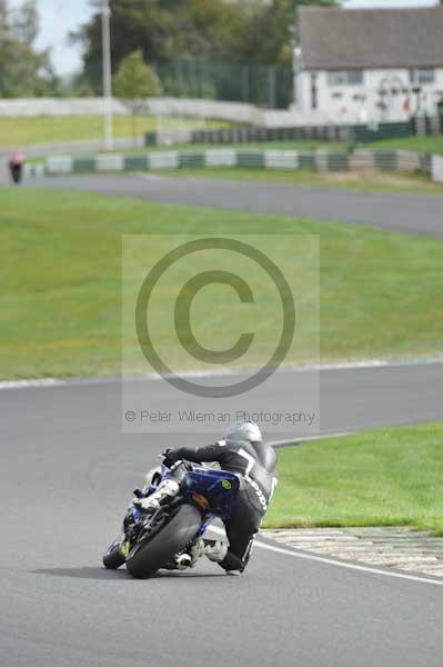 Mallory park Leicestershire;Mallory park photographs;Motorcycle action photographs;event digital images;eventdigitalimages;mallory park;no limits trackday;peter wileman photography;trackday;trackday digital images;trackday photos