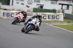 Mallory-park-Leicestershire;Mallory-park-photographs;Motorcycle-action-photographs;event-digital-images;eventdigitalimages;mallory-park;no-limits-trackday;peter-wileman-photography;trackday;trackday-digital-images;trackday-photos