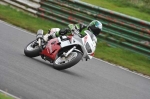 Mallory-park-Leicestershire;Mallory-park-photographs;Motorcycle-action-photographs;event-digital-images;eventdigitalimages;mallory-park;no-limits-trackday;peter-wileman-photography;trackday;trackday-digital-images;trackday-photos