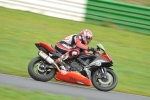 Mallory-park-Leicestershire;Mallory-park-photographs;Motorcycle-action-photographs;event-digital-images;eventdigitalimages;mallory-park;no-limits-trackday;peter-wileman-photography;trackday;trackday-digital-images;trackday-photos