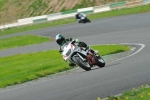 Mallory-park-Leicestershire;Mallory-park-photographs;Motorcycle-action-photographs;event-digital-images;eventdigitalimages;mallory-park;no-limits-trackday;peter-wileman-photography;trackday;trackday-digital-images;trackday-photos