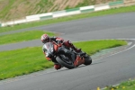 Mallory-park-Leicestershire;Mallory-park-photographs;Motorcycle-action-photographs;event-digital-images;eventdigitalimages;mallory-park;no-limits-trackday;peter-wileman-photography;trackday;trackday-digital-images;trackday-photos