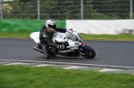 Mallory-park-Leicestershire;Mallory-park-photographs;Motorcycle-action-photographs;event-digital-images;eventdigitalimages;mallory-park;no-limits-trackday;peter-wileman-photography;trackday;trackday-digital-images;trackday-photos