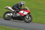 Mallory-park-Leicestershire;Mallory-park-photographs;Motorcycle-action-photographs;event-digital-images;eventdigitalimages;mallory-park;no-limits-trackday;peter-wileman-photography;trackday;trackday-digital-images;trackday-photos