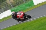 Mallory-park-Leicestershire;Mallory-park-photographs;Motorcycle-action-photographs;event-digital-images;eventdigitalimages;mallory-park;no-limits-trackday;peter-wileman-photography;trackday;trackday-digital-images;trackday-photos