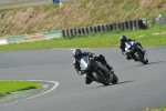 Mallory-park-Leicestershire;Mallory-park-photographs;Motorcycle-action-photographs;event-digital-images;eventdigitalimages;mallory-park;no-limits-trackday;peter-wileman-photography;trackday;trackday-digital-images;trackday-photos