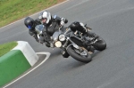 Mallory-park-Leicestershire;Mallory-park-photographs;Motorcycle-action-photographs;event-digital-images;eventdigitalimages;mallory-park;no-limits-trackday;peter-wileman-photography;trackday;trackday-digital-images;trackday-photos