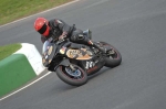 Mallory-park-Leicestershire;Mallory-park-photographs;Motorcycle-action-photographs;event-digital-images;eventdigitalimages;mallory-park;no-limits-trackday;peter-wileman-photography;trackday;trackday-digital-images;trackday-photos