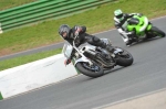 Mallory-park-Leicestershire;Mallory-park-photographs;Motorcycle-action-photographs;event-digital-images;eventdigitalimages;mallory-park;no-limits-trackday;peter-wileman-photography;trackday;trackday-digital-images;trackday-photos