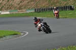 Mallory-park-Leicestershire;Mallory-park-photographs;Motorcycle-action-photographs;event-digital-images;eventdigitalimages;mallory-park;no-limits-trackday;peter-wileman-photography;trackday;trackday-digital-images;trackday-photos