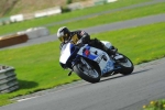 Mallory-park-Leicestershire;Mallory-park-photographs;Motorcycle-action-photographs;event-digital-images;eventdigitalimages;mallory-park;no-limits-trackday;peter-wileman-photography;trackday;trackday-digital-images;trackday-photos