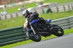 Mallory-park-Leicestershire;Mallory-park-photographs;Motorcycle-action-photographs;event-digital-images;eventdigitalimages;mallory-park;no-limits-trackday;peter-wileman-photography;trackday;trackday-digital-images;trackday-photos