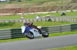 Mallory-park-Leicestershire;Mallory-park-photographs;Motorcycle-action-photographs;event-digital-images;eventdigitalimages;mallory-park;no-limits-trackday;peter-wileman-photography;trackday;trackday-digital-images;trackday-photos