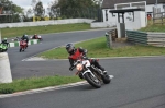 Mallory-park-Leicestershire;Mallory-park-photographs;Motorcycle-action-photographs;event-digital-images;eventdigitalimages;mallory-park;no-limits-trackday;peter-wileman-photography;trackday;trackday-digital-images;trackday-photos