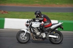 Mallory-park-Leicestershire;Mallory-park-photographs;Motorcycle-action-photographs;event-digital-images;eventdigitalimages;mallory-park;no-limits-trackday;peter-wileman-photography;trackday;trackday-digital-images;trackday-photos