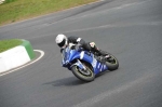 Mallory-park-Leicestershire;Mallory-park-photographs;Motorcycle-action-photographs;event-digital-images;eventdigitalimages;mallory-park;no-limits-trackday;peter-wileman-photography;trackday;trackday-digital-images;trackday-photos