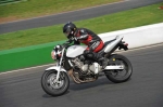 Mallory-park-Leicestershire;Mallory-park-photographs;Motorcycle-action-photographs;event-digital-images;eventdigitalimages;mallory-park;no-limits-trackday;peter-wileman-photography;trackday;trackday-digital-images;trackday-photos