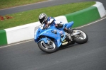 Mallory-park-Leicestershire;Mallory-park-photographs;Motorcycle-action-photographs;event-digital-images;eventdigitalimages;mallory-park;no-limits-trackday;peter-wileman-photography;trackday;trackday-digital-images;trackday-photos