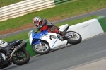 Mallory-park-Leicestershire;Mallory-park-photographs;Motorcycle-action-photographs;event-digital-images;eventdigitalimages;mallory-park;no-limits-trackday;peter-wileman-photography;trackday;trackday-digital-images;trackday-photos