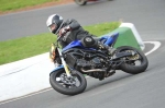 Mallory-park-Leicestershire;Mallory-park-photographs;Motorcycle-action-photographs;event-digital-images;eventdigitalimages;mallory-park;no-limits-trackday;peter-wileman-photography;trackday;trackday-digital-images;trackday-photos