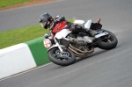 Mallory-park-Leicestershire;Mallory-park-photographs;Motorcycle-action-photographs;event-digital-images;eventdigitalimages;mallory-park;no-limits-trackday;peter-wileman-photography;trackday;trackday-digital-images;trackday-photos