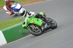 Mallory-park-Leicestershire;Mallory-park-photographs;Motorcycle-action-photographs;event-digital-images;eventdigitalimages;mallory-park;no-limits-trackday;peter-wileman-photography;trackday;trackday-digital-images;trackday-photos