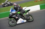 Mallory-park-Leicestershire;Mallory-park-photographs;Motorcycle-action-photographs;event-digital-images;eventdigitalimages;mallory-park;no-limits-trackday;peter-wileman-photography;trackday;trackday-digital-images;trackday-photos