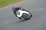 Mallory-park-Leicestershire;Mallory-park-photographs;Motorcycle-action-photographs;event-digital-images;eventdigitalimages;mallory-park;no-limits-trackday;peter-wileman-photography;trackday;trackday-digital-images;trackday-photos