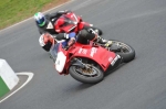 Mallory-park-Leicestershire;Mallory-park-photographs;Motorcycle-action-photographs;event-digital-images;eventdigitalimages;mallory-park;no-limits-trackday;peter-wileman-photography;trackday;trackday-digital-images;trackday-photos