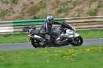 Mallory-park-Leicestershire;Mallory-park-photographs;Motorcycle-action-photographs;event-digital-images;eventdigitalimages;mallory-park;no-limits-trackday;peter-wileman-photography;trackday;trackday-digital-images;trackday-photos