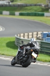 Mallory-park-Leicestershire;Mallory-park-photographs;Motorcycle-action-photographs;event-digital-images;eventdigitalimages;mallory-park;no-limits-trackday;peter-wileman-photography;trackday;trackday-digital-images;trackday-photos