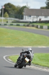 Mallory-park-Leicestershire;Mallory-park-photographs;Motorcycle-action-photographs;event-digital-images;eventdigitalimages;mallory-park;no-limits-trackday;peter-wileman-photography;trackday;trackday-digital-images;trackday-photos