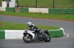 Mallory-park-Leicestershire;Mallory-park-photographs;Motorcycle-action-photographs;event-digital-images;eventdigitalimages;mallory-park;no-limits-trackday;peter-wileman-photography;trackday;trackday-digital-images;trackday-photos