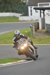 Mallory-park-Leicestershire;Mallory-park-photographs;Motorcycle-action-photographs;event-digital-images;eventdigitalimages;mallory-park;no-limits-trackday;peter-wileman-photography;trackday;trackday-digital-images;trackday-photos