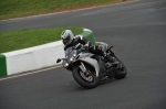 Mallory-park-Leicestershire;Mallory-park-photographs;Motorcycle-action-photographs;event-digital-images;eventdigitalimages;mallory-park;no-limits-trackday;peter-wileman-photography;trackday;trackday-digital-images;trackday-photos