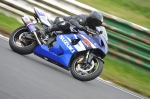 Mallory-park-Leicestershire;Mallory-park-photographs;Motorcycle-action-photographs;event-digital-images;eventdigitalimages;mallory-park;no-limits-trackday;peter-wileman-photography;trackday;trackday-digital-images;trackday-photos