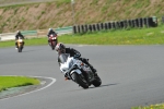 Mallory-park-Leicestershire;Mallory-park-photographs;Motorcycle-action-photographs;event-digital-images;eventdigitalimages;mallory-park;no-limits-trackday;peter-wileman-photography;trackday;trackday-digital-images;trackday-photos