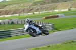 Mallory-park-Leicestershire;Mallory-park-photographs;Motorcycle-action-photographs;event-digital-images;eventdigitalimages;mallory-park;no-limits-trackday;peter-wileman-photography;trackday;trackday-digital-images;trackday-photos