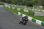 Mallory-park-Leicestershire;Mallory-park-photographs;Motorcycle-action-photographs;event-digital-images;eventdigitalimages;mallory-park;no-limits-trackday;peter-wileman-photography;trackday;trackday-digital-images;trackday-photos