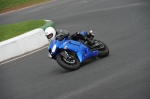 Mallory-park-Leicestershire;Mallory-park-photographs;Motorcycle-action-photographs;event-digital-images;eventdigitalimages;mallory-park;no-limits-trackday;peter-wileman-photography;trackday;trackday-digital-images;trackday-photos