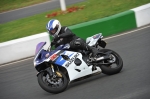 Mallory-park-Leicestershire;Mallory-park-photographs;Motorcycle-action-photographs;event-digital-images;eventdigitalimages;mallory-park;no-limits-trackday;peter-wileman-photography;trackday;trackday-digital-images;trackday-photos