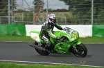 Mallory-park-Leicestershire;Mallory-park-photographs;Motorcycle-action-photographs;event-digital-images;eventdigitalimages;mallory-park;no-limits-trackday;peter-wileman-photography;trackday;trackday-digital-images;trackday-photos