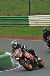 Mallory-park-Leicestershire;Mallory-park-photographs;Motorcycle-action-photographs;event-digital-images;eventdigitalimages;mallory-park;no-limits-trackday;peter-wileman-photography;trackday;trackday-digital-images;trackday-photos