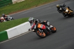 Mallory-park-Leicestershire;Mallory-park-photographs;Motorcycle-action-photographs;event-digital-images;eventdigitalimages;mallory-park;no-limits-trackday;peter-wileman-photography;trackday;trackday-digital-images;trackday-photos