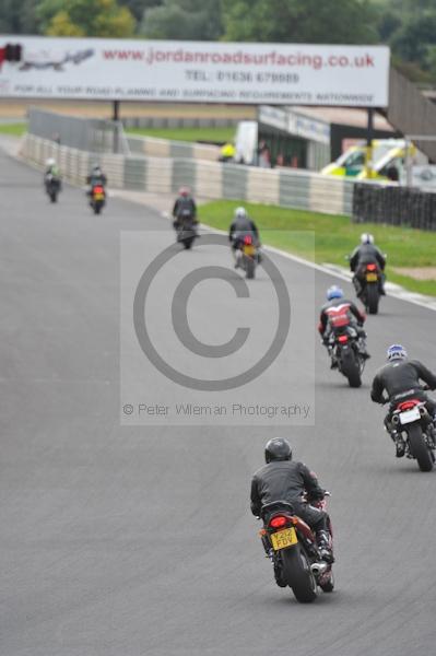 Mallory park Leicestershire;Mallory park photographs;Motorcycle action photographs;event digital images;eventdigitalimages;mallory park;no limits trackday;peter wileman photography;trackday;trackday digital images;trackday photos